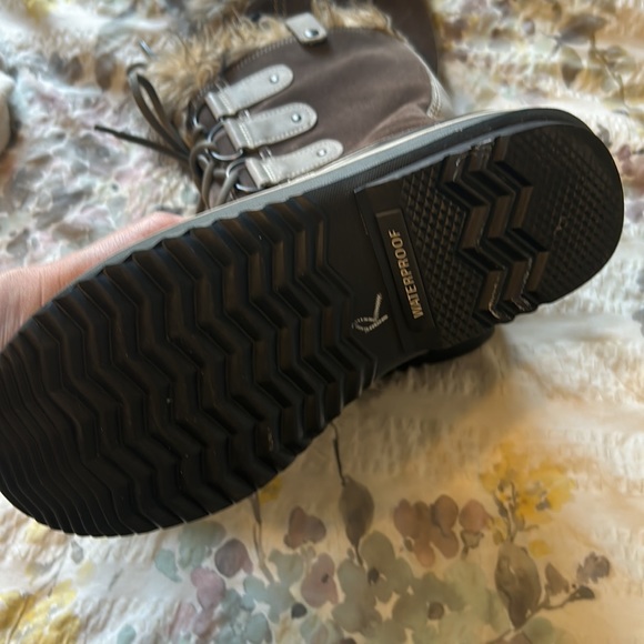 Sorel Joan of Artic Boots - Picture 3 of 5